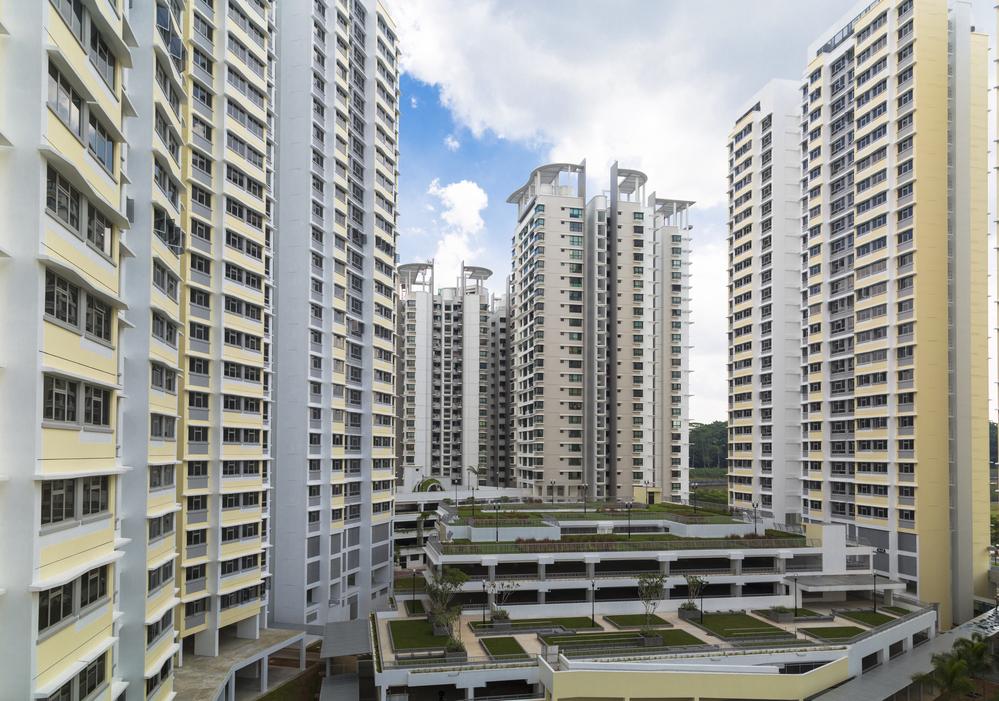 IOI Central Boulevard Towers comprising a podium of seven stories and two office towers with heights of 16 and 48 stories each